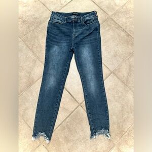 Judy Blue Fray Hem Skinny Jeans